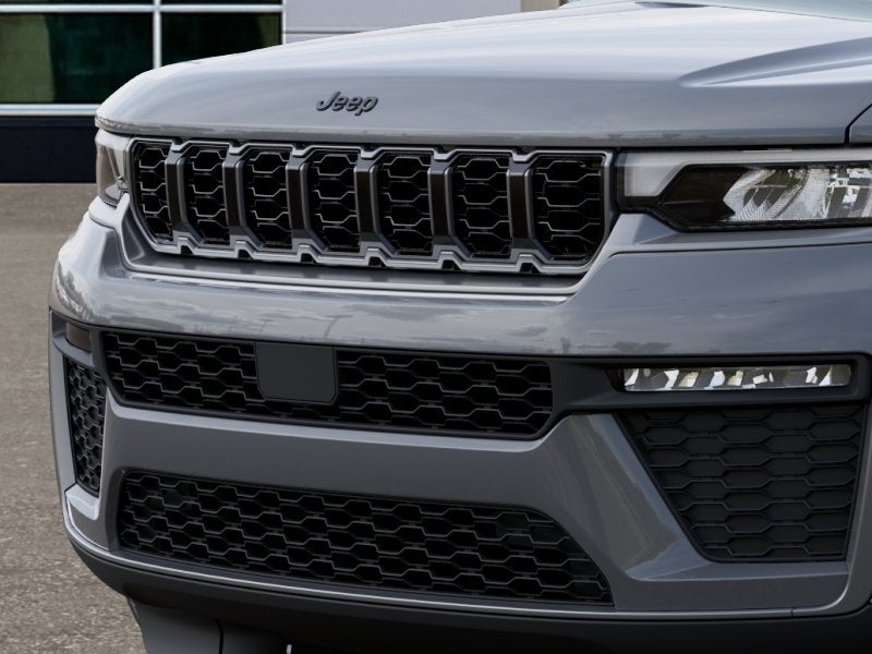 2027 Jeep Grand Cherokee GRAND CHEROKEE LIMITED 4X4