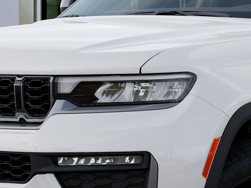 2027 Jeep Grand Cherokee GRAND CHEROKEE LIMITED 4X4