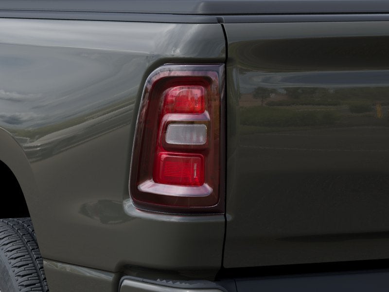 2026 RAM 1500 RAM 1500 EXPRESS CREW CAB 4X4 5'7' BOX