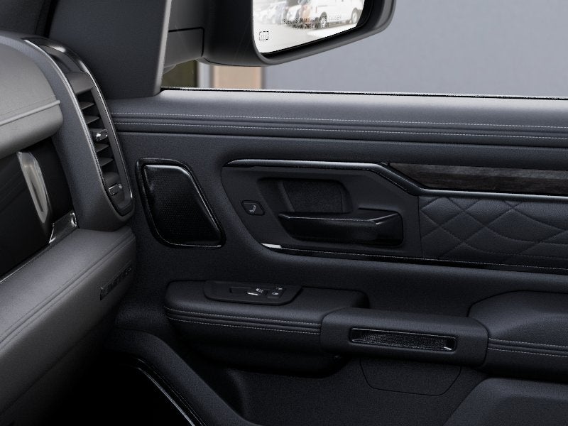 2025 RAM Ram 1500 RAM 1500 LIMITED CREW CAB 4X4 5'7' BOX