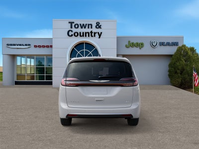 2026 Chrysler Pacifica PACIFICA SELECT AWD