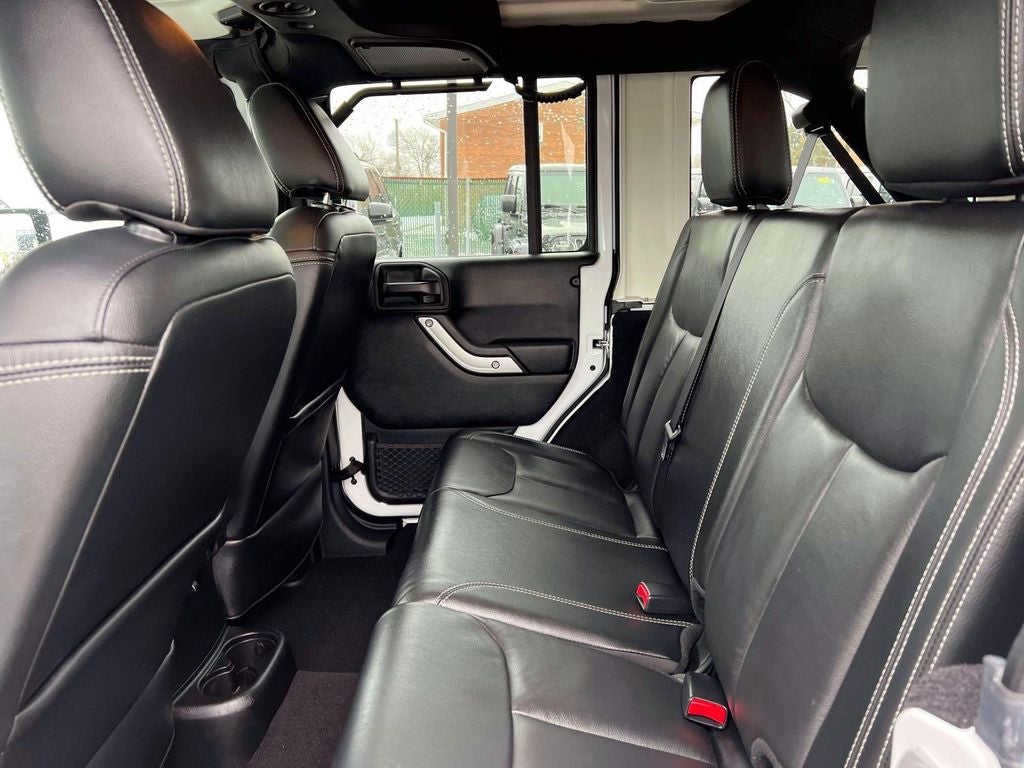 2017 Jeep Wrangler Unlimited Sahara 4x4