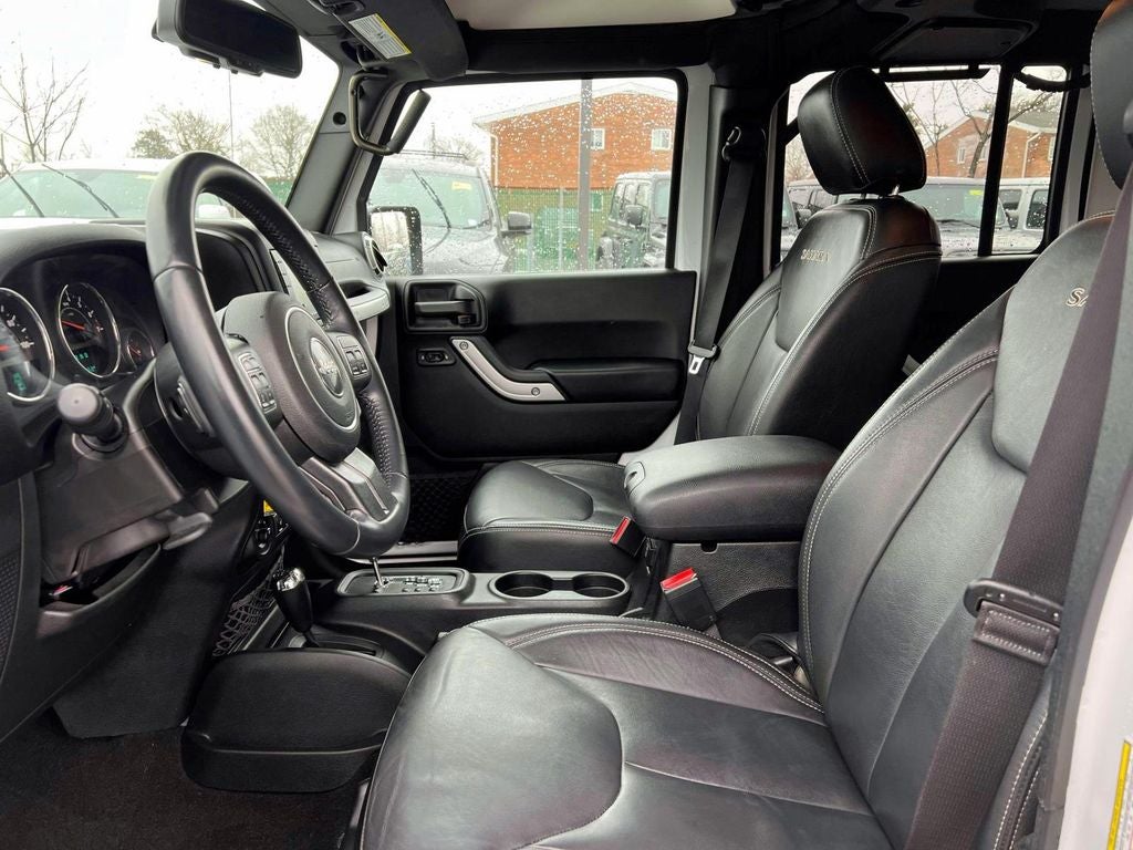 2017 Jeep Wrangler Unlimited Sahara 4x4