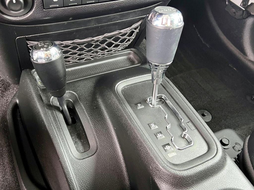 2017 Jeep Wrangler Unlimited Sahara 4x4