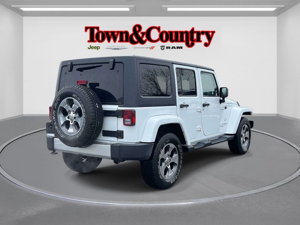 2017 Jeep Wrangler Unlimited Sahara 4x4
