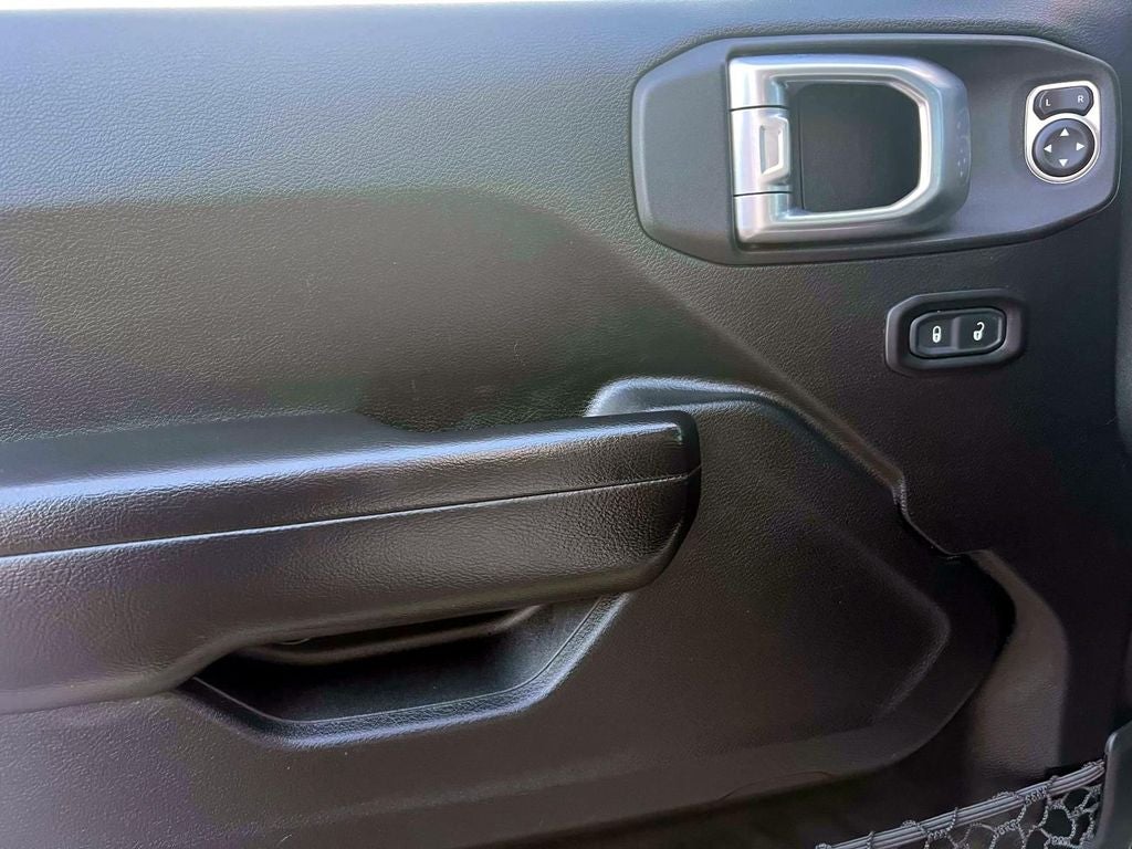 2020 Jeep Wrangler Unlimited Willys 4X4