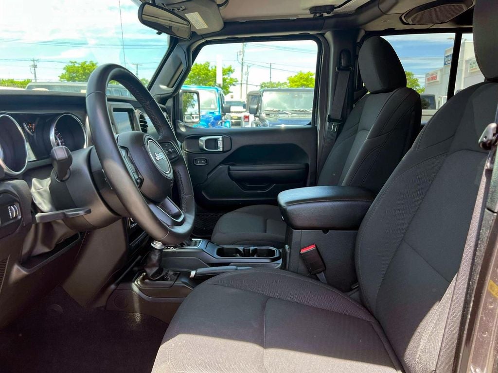 2023 Jeep Wrangler 4-Door Sport S 4x4