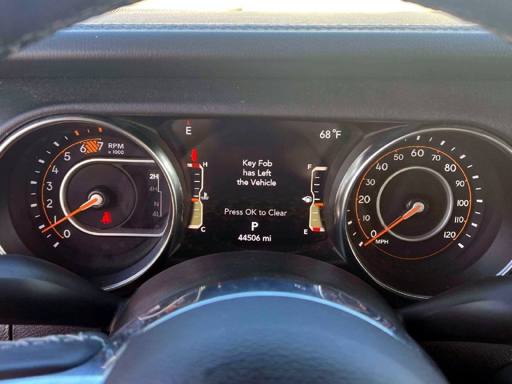2023 Jeep Wrangler 4-Door Sahara 4x4
