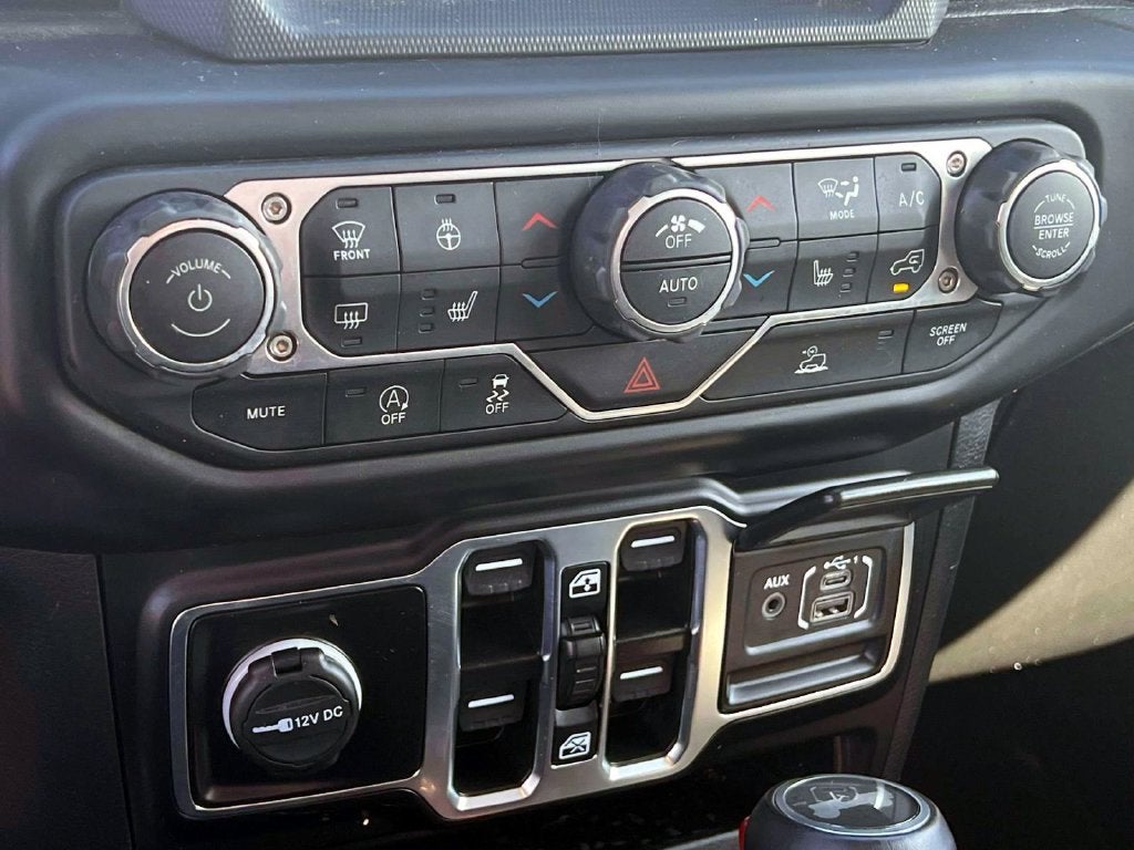 2023 Jeep Wrangler 4-Door Sahara 4x4