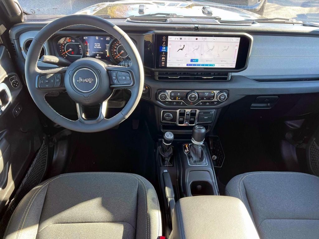 2025 Jeep Wrangler 4-Door Summit 4x4