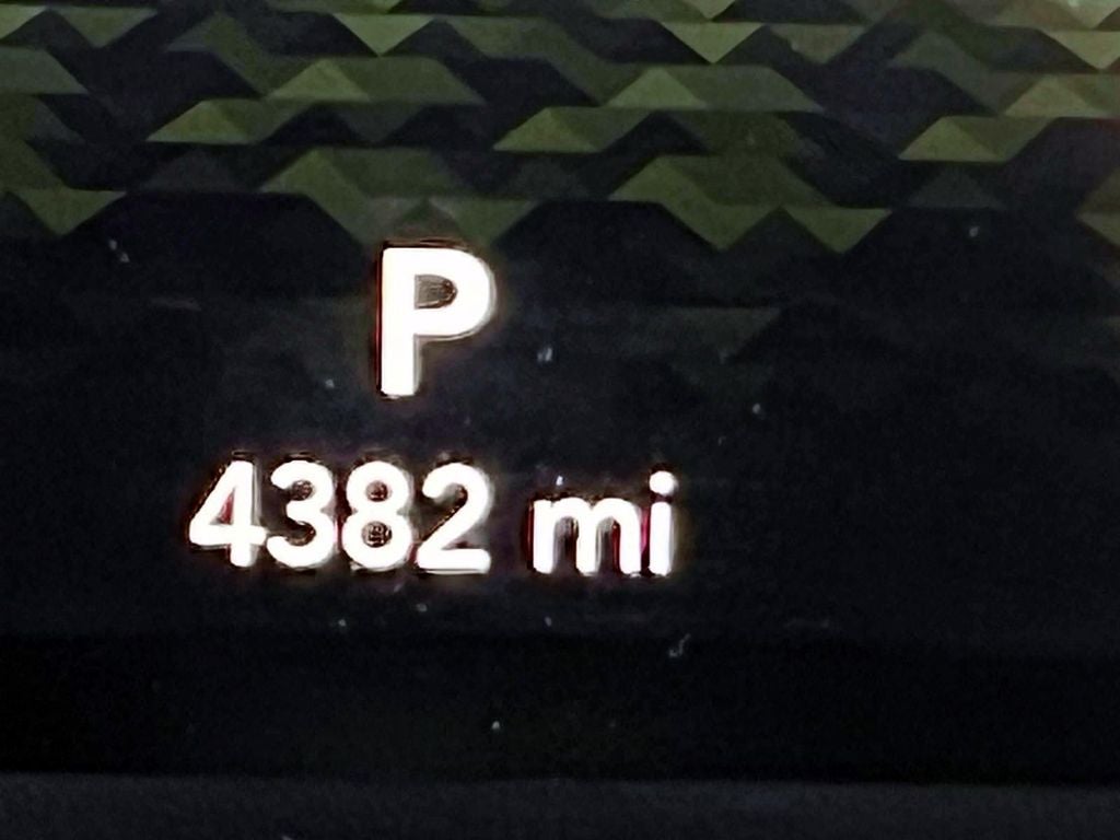 2025 Jeep Wrangler 4-Door Summit 4x4