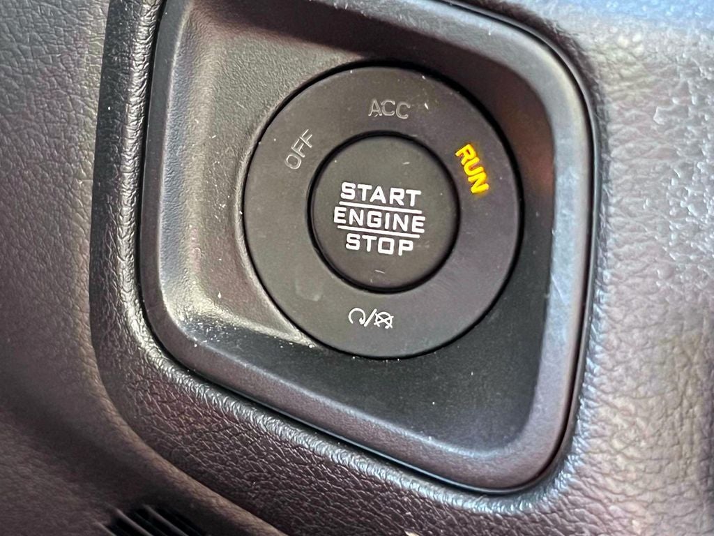 2025 Jeep Wrangler 4-Door Summit 4x4