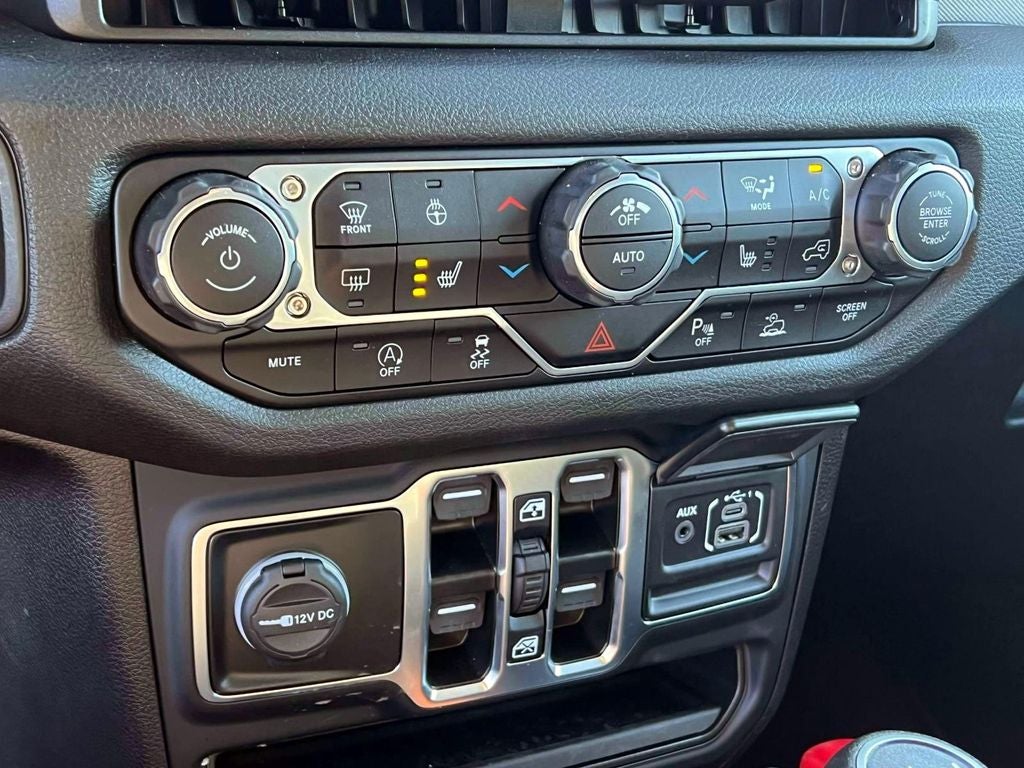 2025 Jeep Wrangler 4-Door Summit 4x4