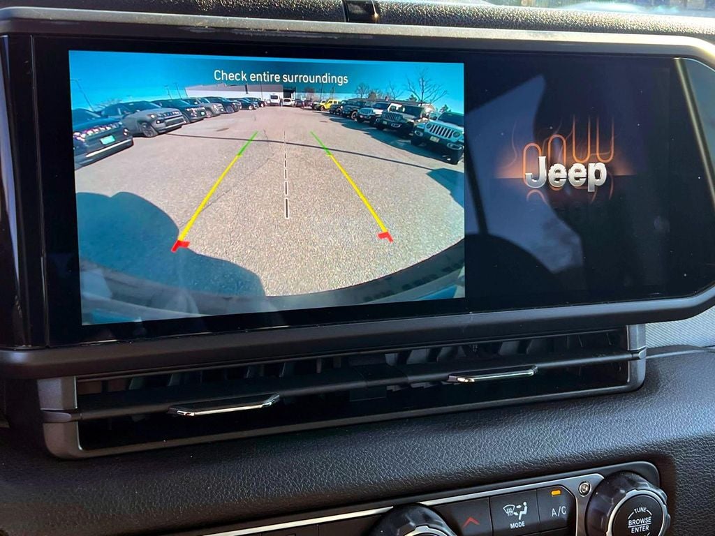 2025 Jeep Wrangler 4-Door Summit 4x4