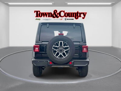 2025 Jeep Wrangler 4-Door Sahara 4x4