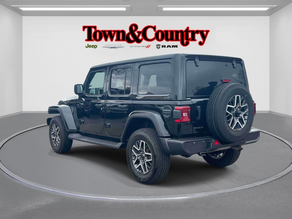 2025 Jeep Wrangler 4-Door Sahara 4x4