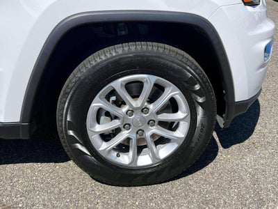 2022 Jeep Grand Cherokee WK Laredo E 4x4