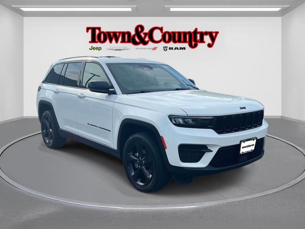 2023 Jeep Grand Cherokee Altitude 4x4
