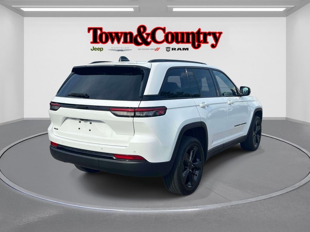 2023 Jeep Grand Cherokee Altitude 4x4