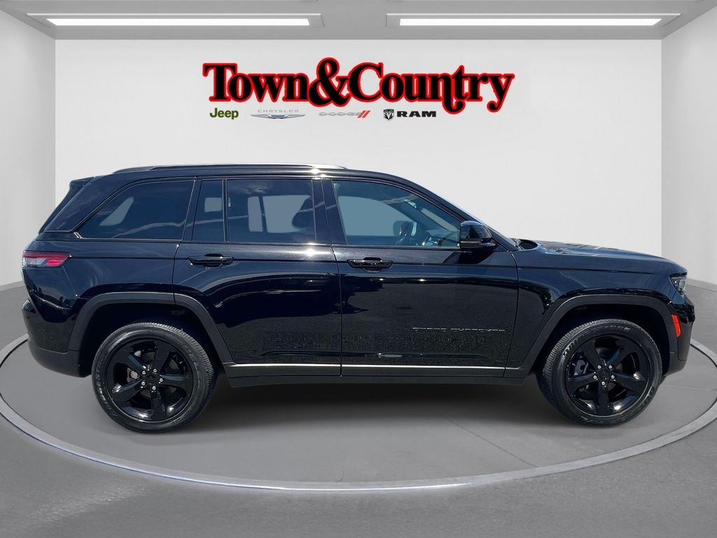 2023 Jeep Grand Cherokee Altitude X 4x4