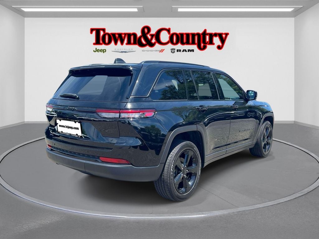 2023 Jeep Grand Cherokee Altitude X 4x4