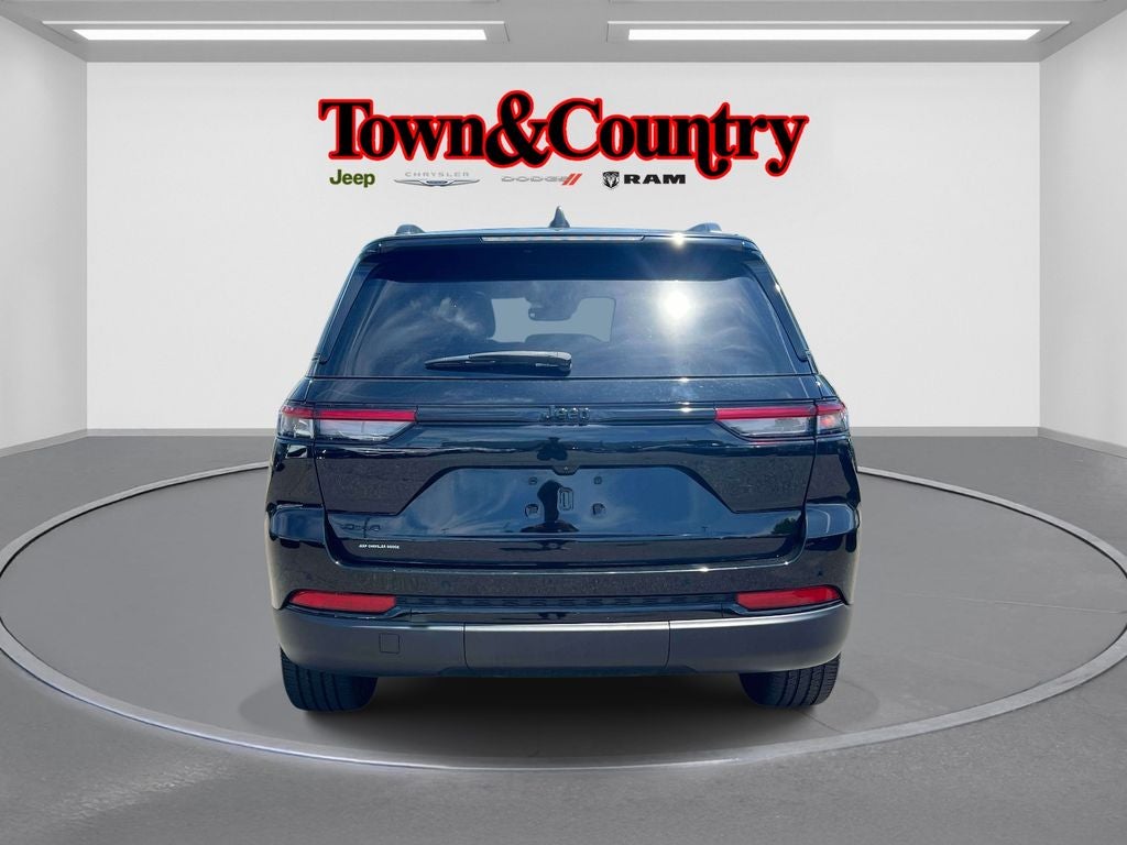 2023 Jeep Grand Cherokee Altitude X 4x4