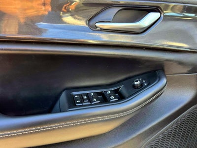 2023 Jeep Grand Cherokee Laredo 4x4