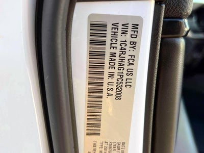 2023 Jeep Grand Cherokee Laredo 4x4