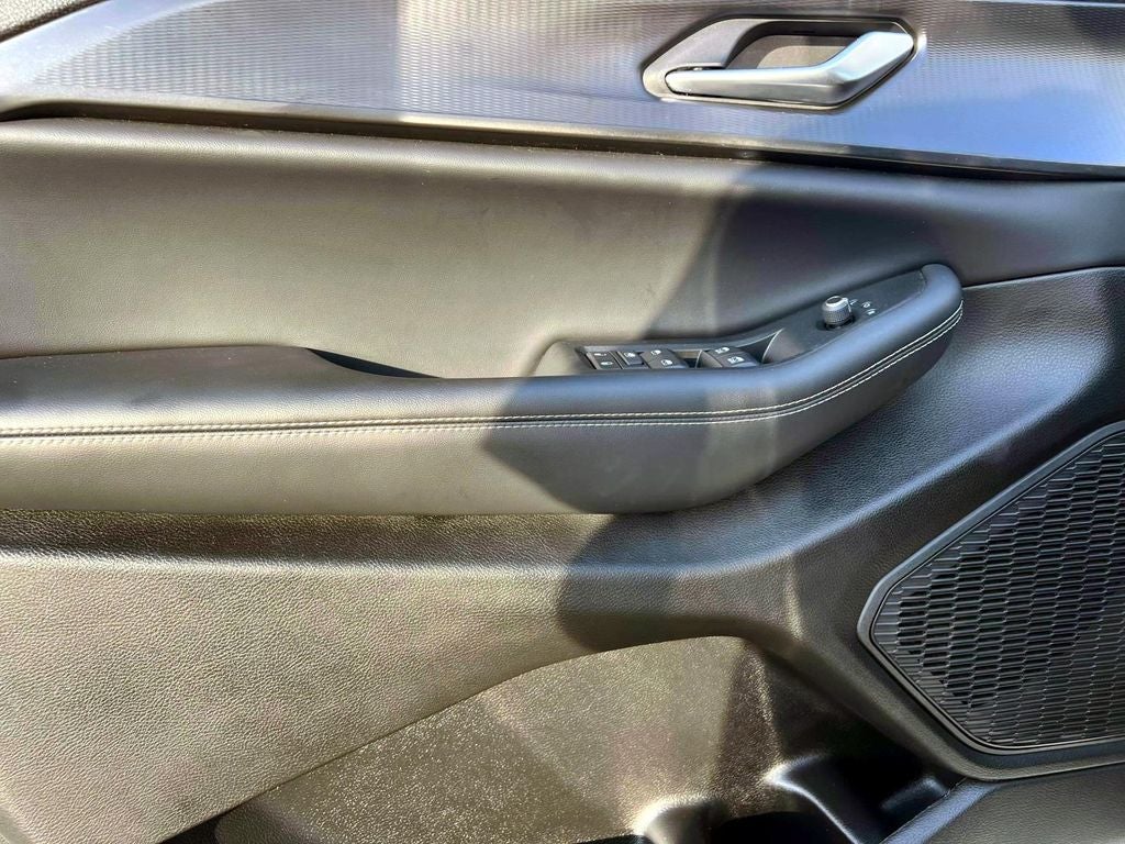 2023 Jeep Grand Cherokee Laredo 4x4