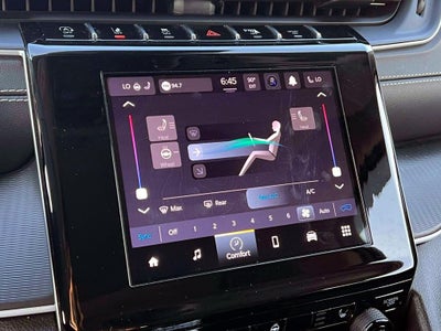 2023 Jeep Grand Cherokee Laredo 4x4