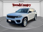2023 Jeep Grand Cherokee Laredo 4x4
