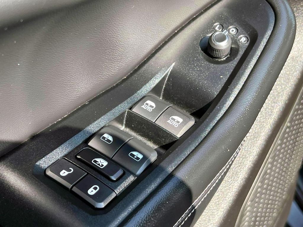 2024 Jeep Grand Cherokee Laredo X 4x4
