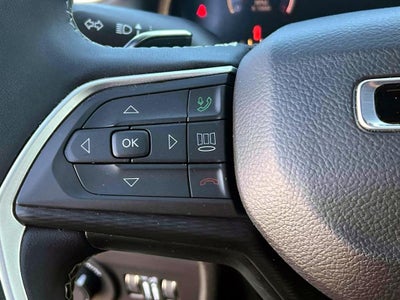 2025 Jeep Grand Cherokee Laredo 4x4