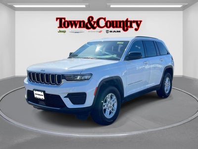 2025 Jeep Grand Cherokee Laredo 4x4