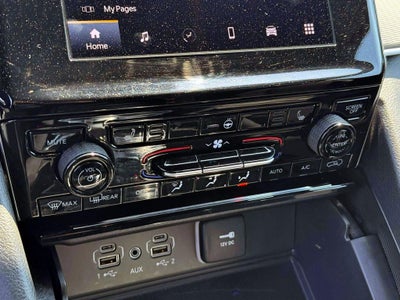 2025 Jeep Grand Cherokee Laredo X 4x4