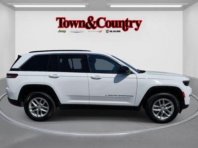 2025 Jeep Grand Cherokee Laredo X 4x4