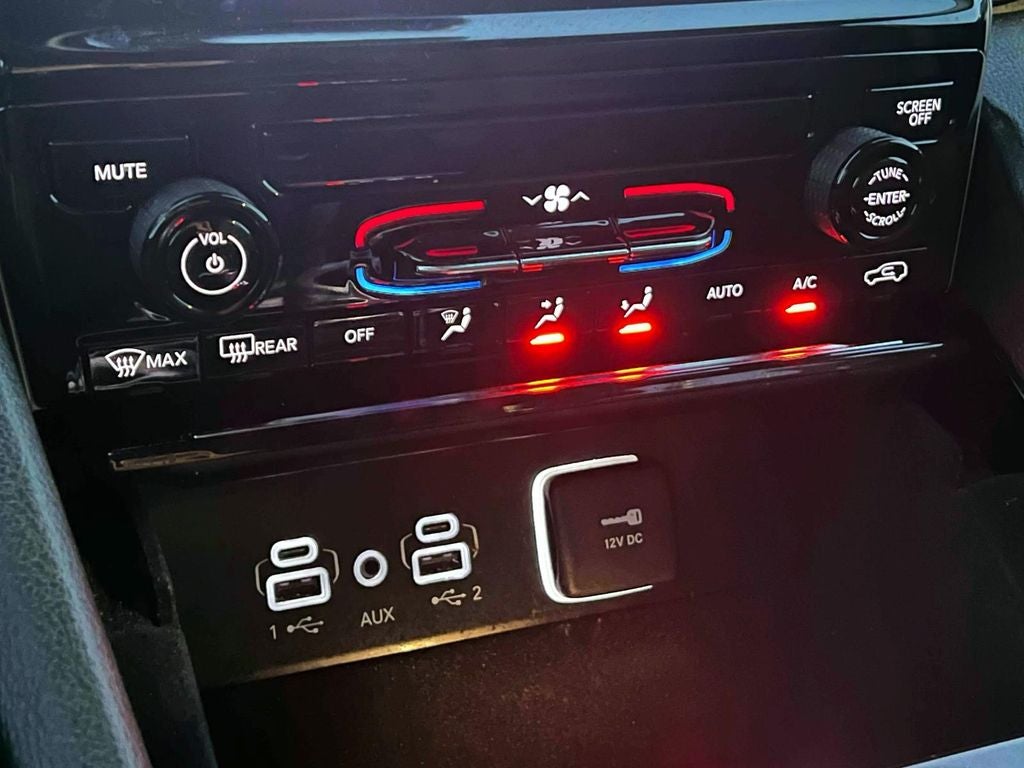 2023 Jeep Grand Cherokee Laredo 4x4