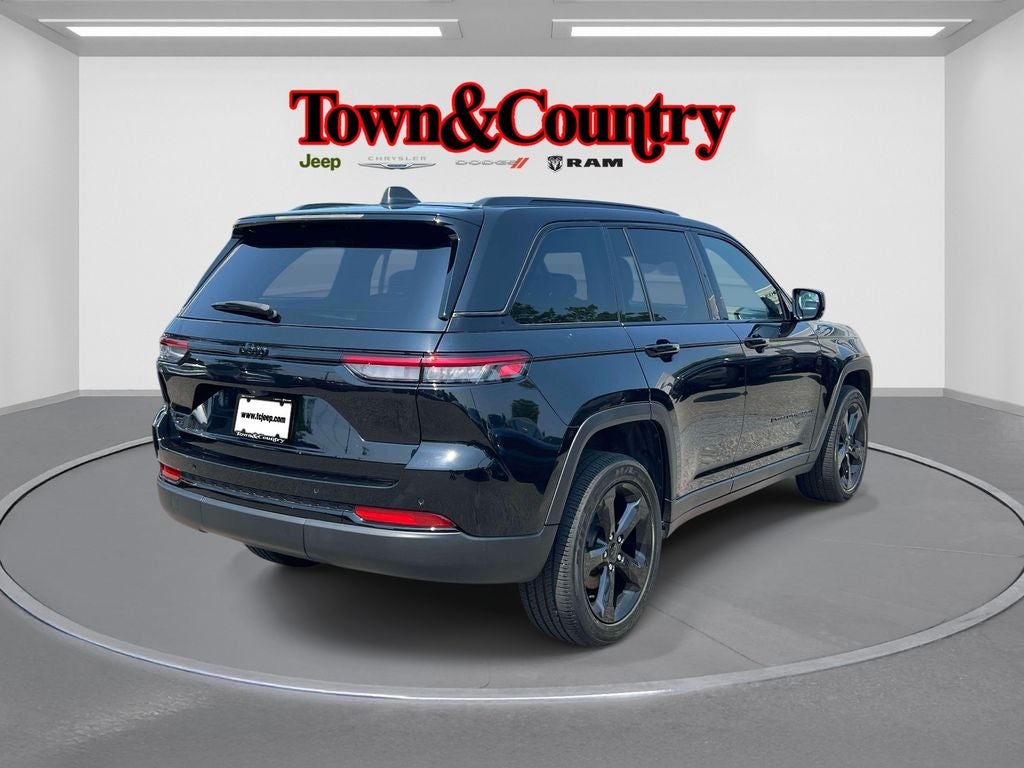 2023 Jeep Grand Cherokee Altitude 4x4