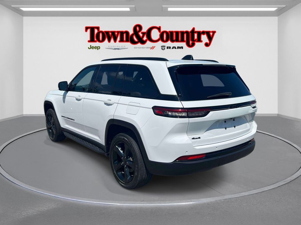2023 Jeep Grand Cherokee Altitude 4x4
