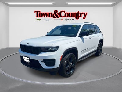 2023 Jeep Grand Cherokee Altitude 4x4