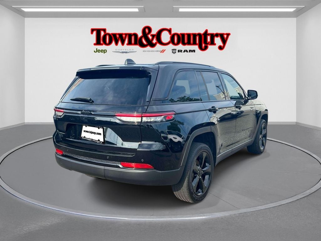 2023 Jeep Grand Cherokee Altitude 4x4