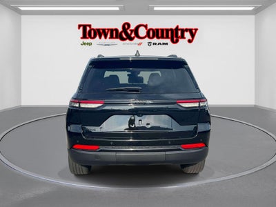 2023 Jeep Grand Cherokee Altitude 4x4