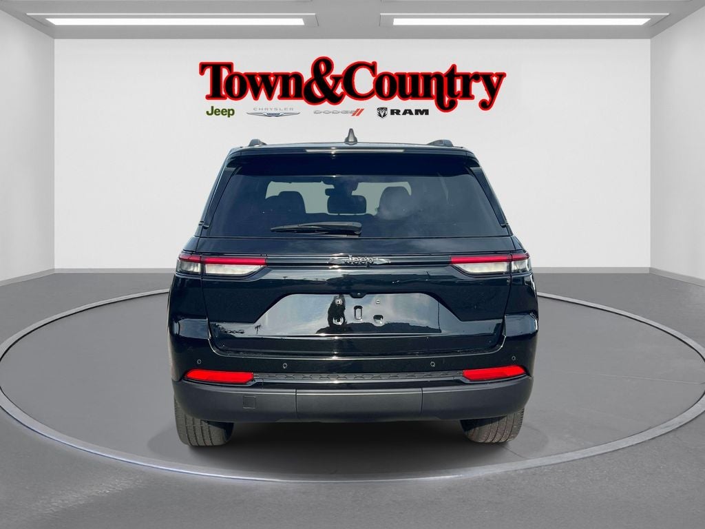 2023 Jeep Grand Cherokee Altitude 4x4