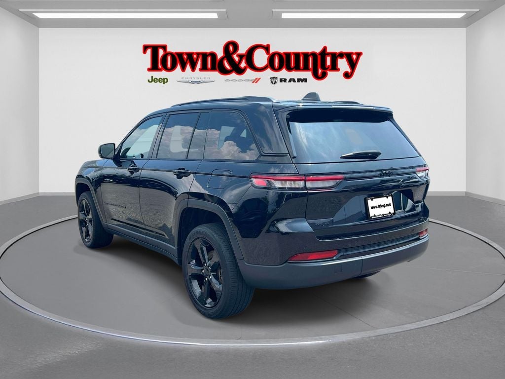 2023 Jeep Grand Cherokee Altitude 4x4