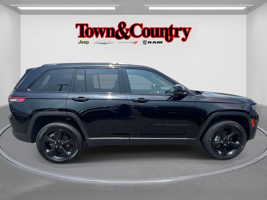 2023 Jeep Grand Cherokee Altitude 4x4