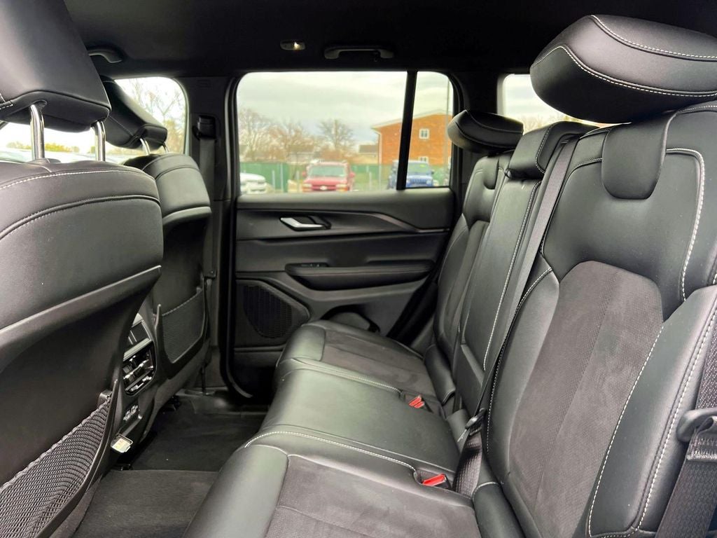 2024 Jeep Grand Cherokee Altitude 4x4