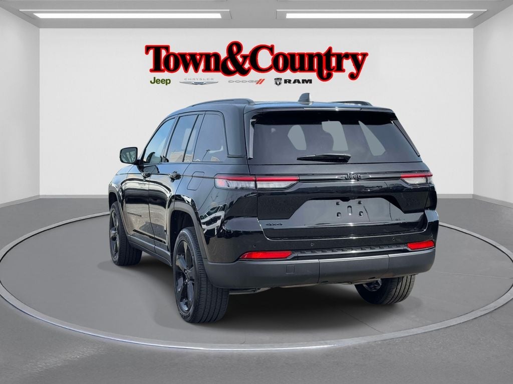 2025 Jeep Grand Cherokee Altitude 4x4