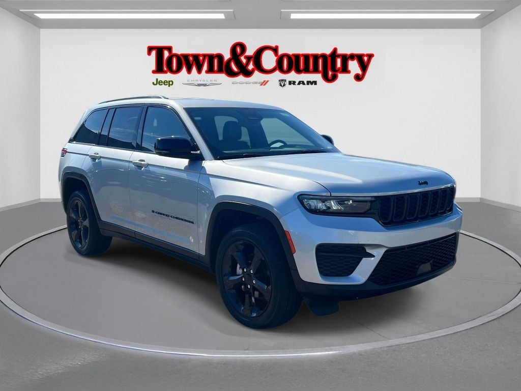 2023 Jeep Grand Cherokee Altitude 4x4