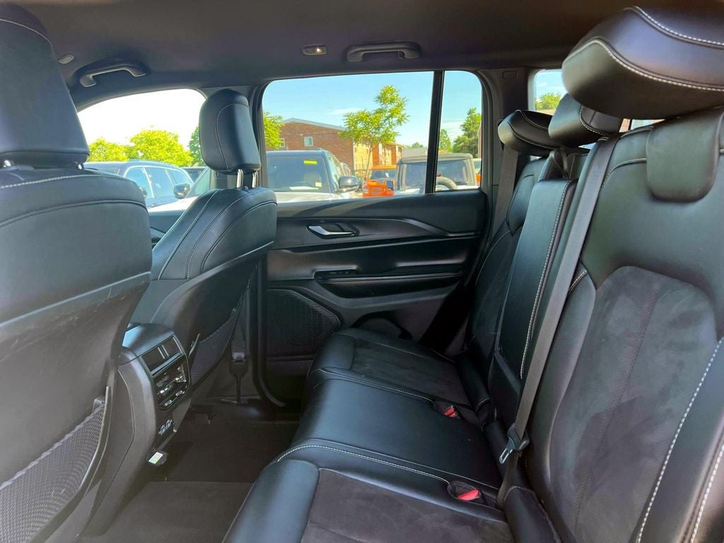 2023 Jeep Grand Cherokee Altitude 4x4