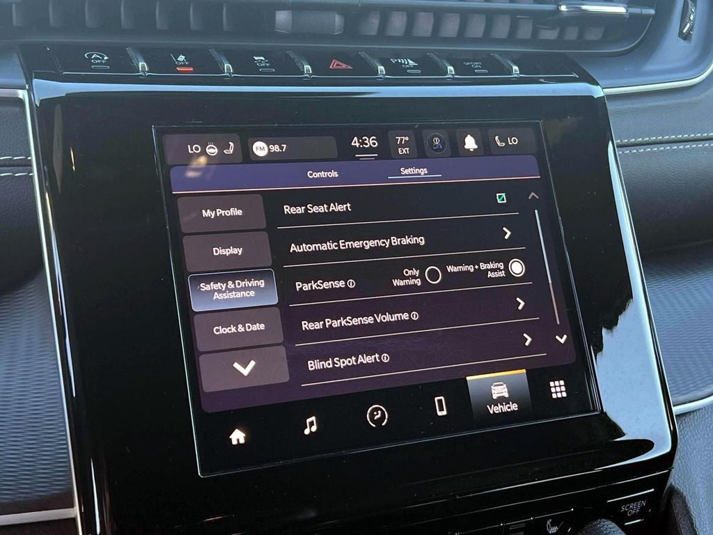 2023 Jeep Grand Cherokee Altitude 4x4
